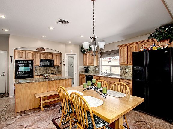 2nd image of 4307 S 103rd Ln