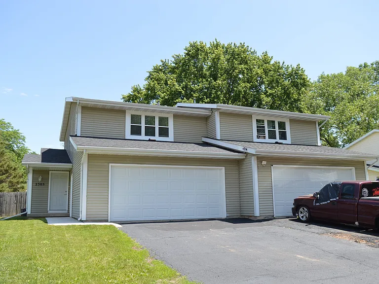 2305 McKenna Blvd — Photo 18