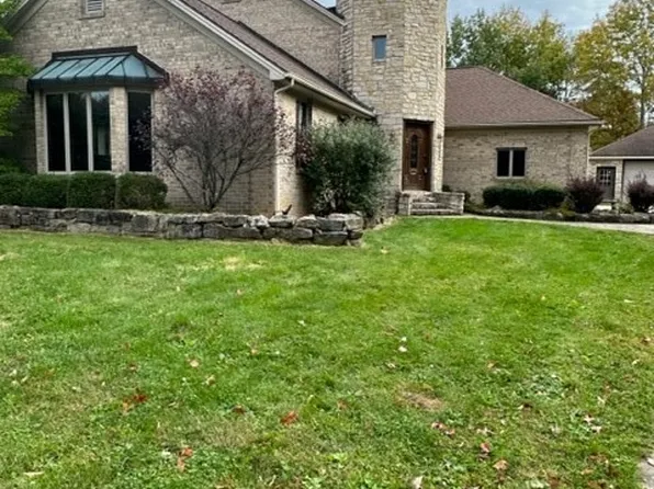 458 Thornberry Trl, North Lima, OH 44452