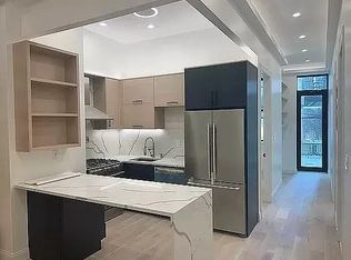 115 Elizabeth St APT B, New York, NY 10013