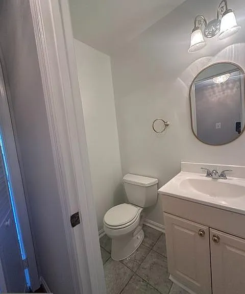 7412 Hallcrest Dr — Photo 24
