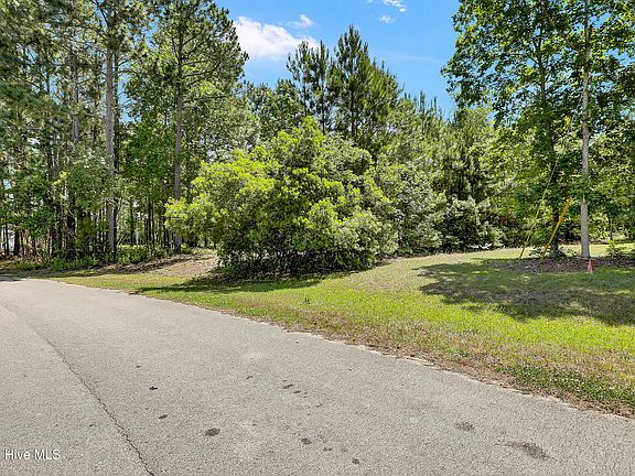 4th image of 212 Fullard Drive