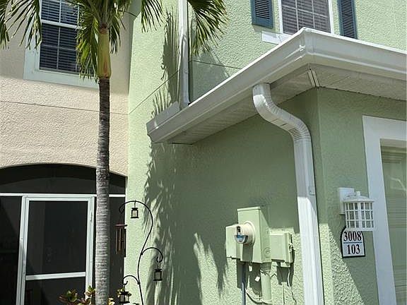 3rd image of 3008 Palmetto Oak Dr APT 103