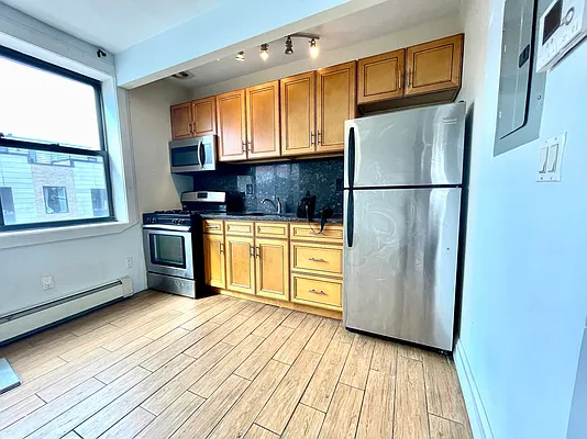 Rented by Nest Seekers International | media 2