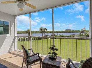 305 Goodlette-Frank RD S #C304, NAPLES, FL 34102