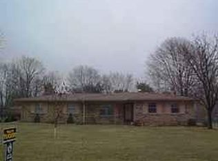 11401 N Ruckle St, Carmel, IN 46032