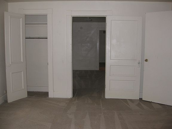 4th image of 115 Bruce Pl APT 3