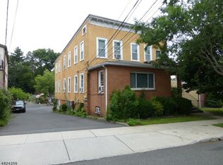 12 North St APT 3, Madison, NJ 07940