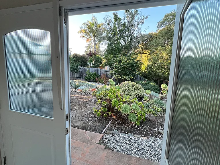 310 Alma Ln — Photo 45