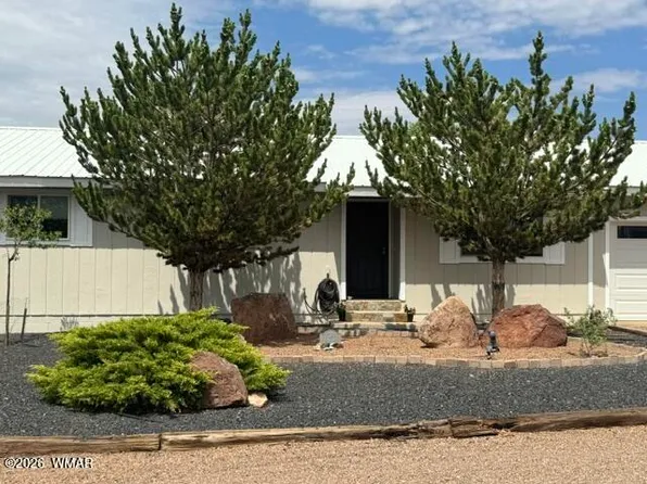 310 N 8th Dr W, Saint Johns, AZ 85936