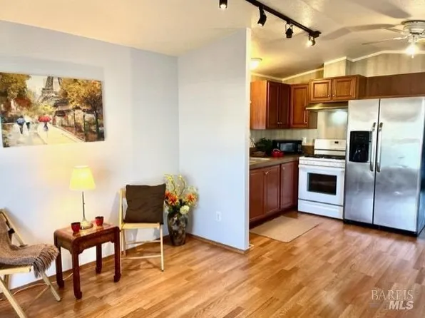 141 North Star Drive #A, Santa Rosa, CA 95407
