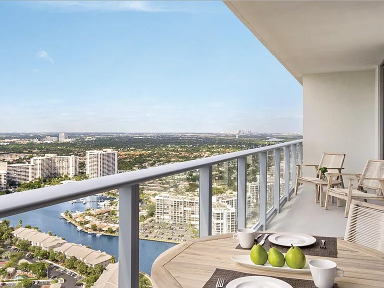 4010 S Ocean Dr #4001-1-1 — Photo 10