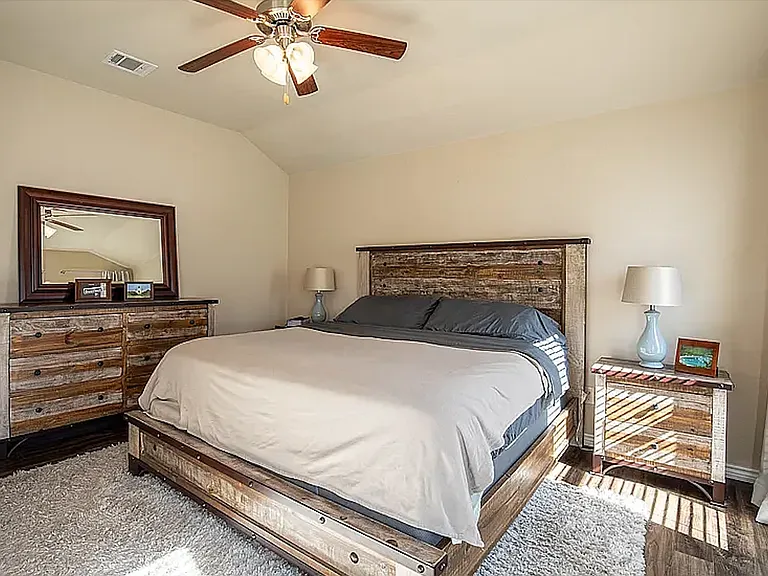 8800 Deadwood Ln — Photo 20