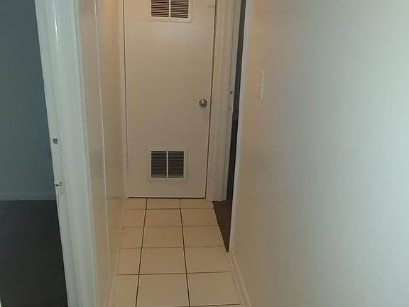 3rd image of 371 E Roosevelt Ave #Basement