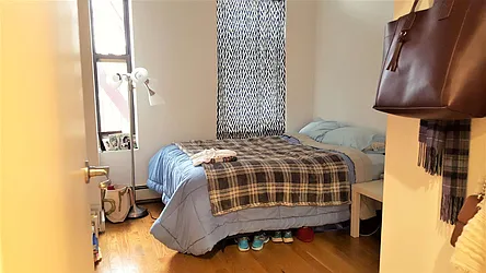 Rented by Rennit Inc.