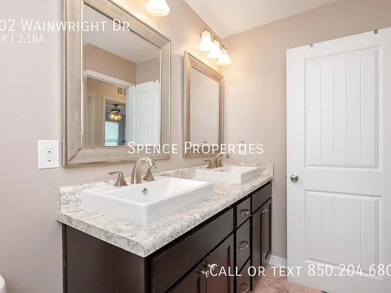 202 Wainwright Dr — Photo 27