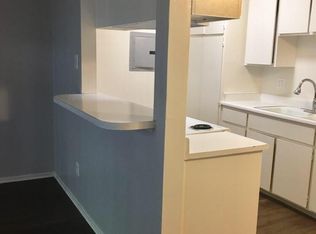 2450 E 6th St APT 3, Long Beach, CA 90814