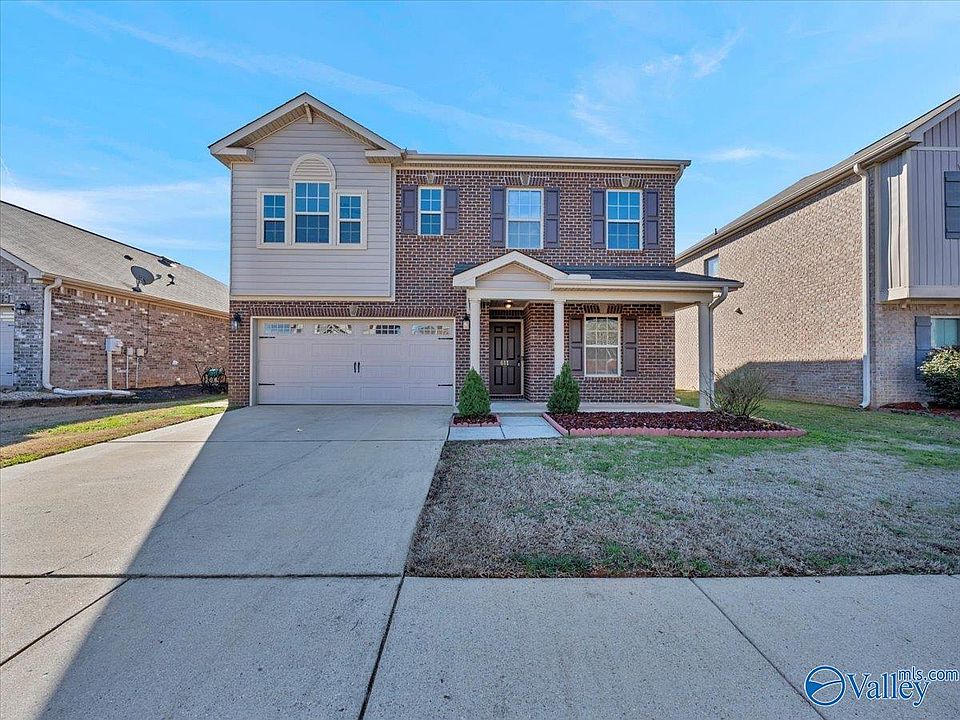 1st image of 611 Cove Water Ln NW