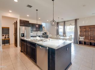 30294 N Hummingbird Ln, San Tan Valley, AZ 85143