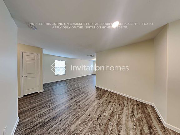 4th image of 6317 Mountain Pines Ln