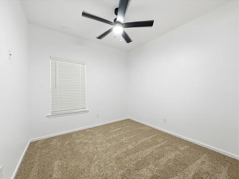 15113 Ambition Ave — Photo 26