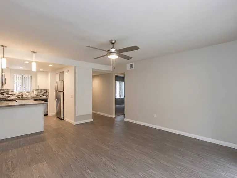 Reserve at South Coast — Photo 16