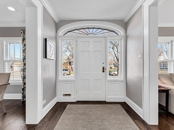 3rd image of 98 Malden Ave