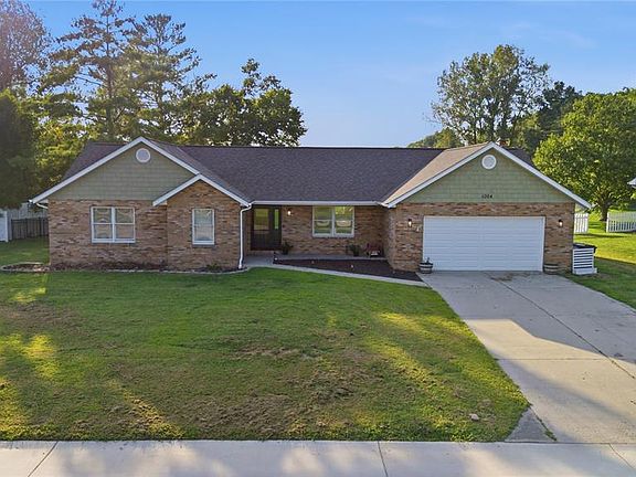 2nd image of 1004 Bradington Ct