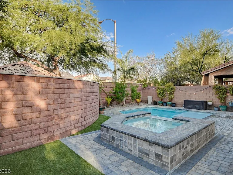 10400 Raining Sky St — Photo 39