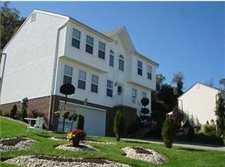 32 Scout Dr, Washington, PA