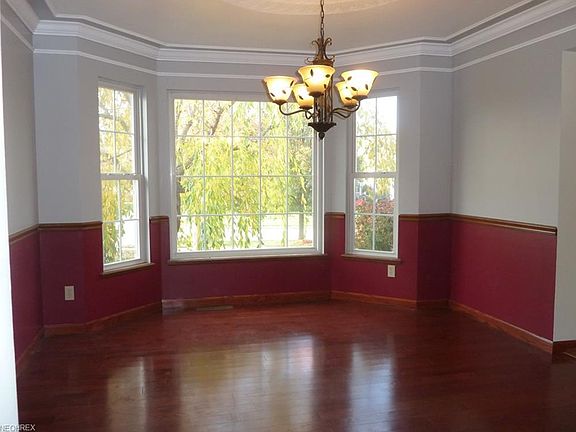 3rd image of 4481 Great Smokey Cir