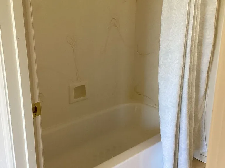 943 W Lookout Rd — Photo 8