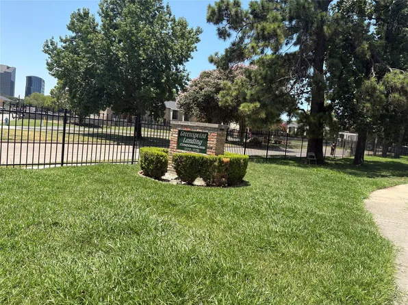 17230 Imperial Valley Dr APT 24, Houston, TX 77060