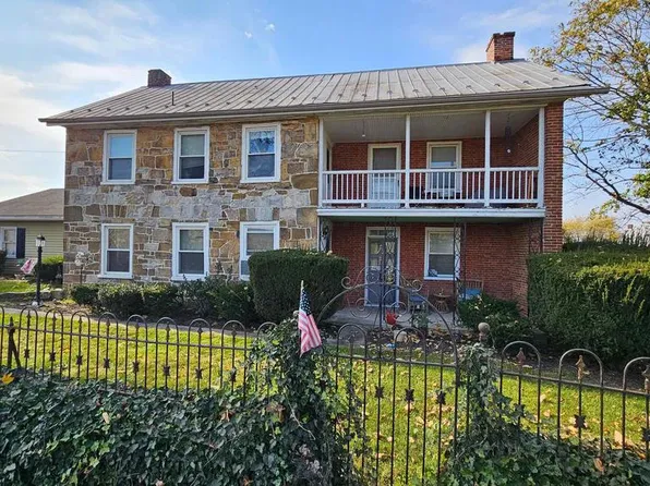 2437 Mont Alto Rd, Chambersburg, PA 17202