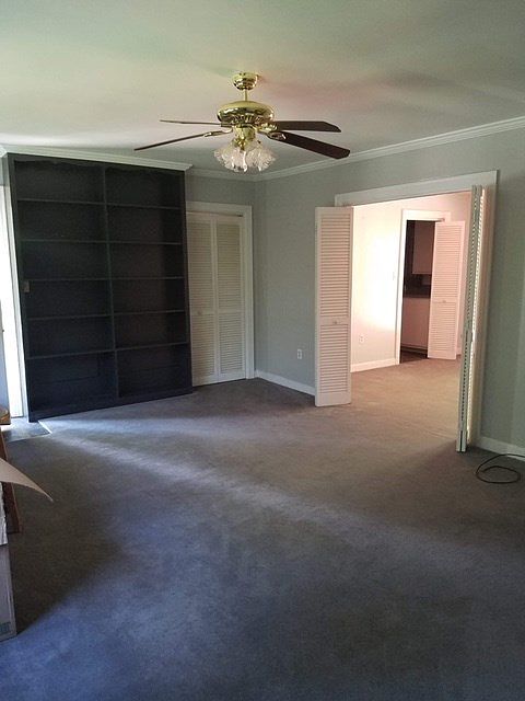 2nd image of 1017 Lindauer Rd