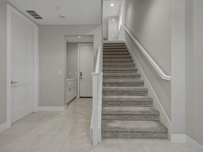 1230 Mateo Miller Cir — Photo 20