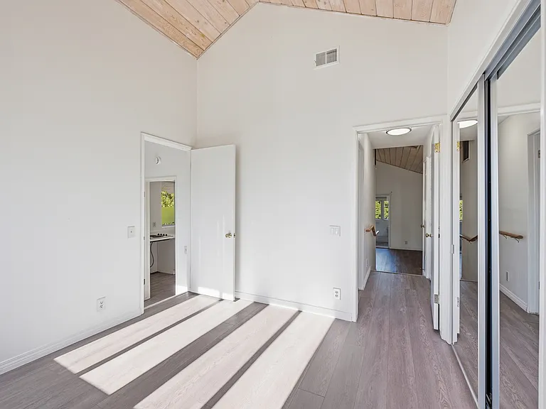 4500 Yorkfield Ct — Photo 41