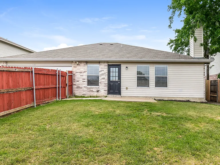 1476 Hickory Creek Ln — Photo 16
