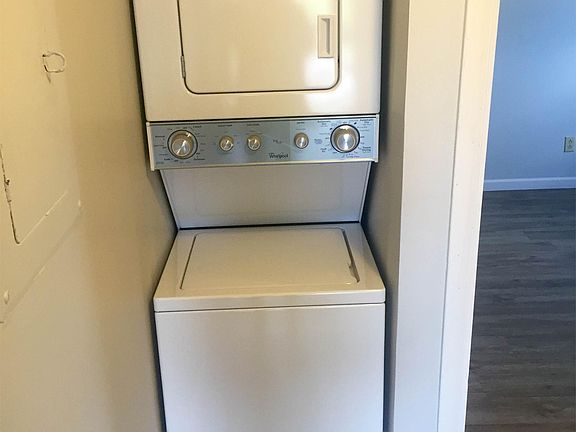 3rd image of 1501 E Holston Ave APT 3