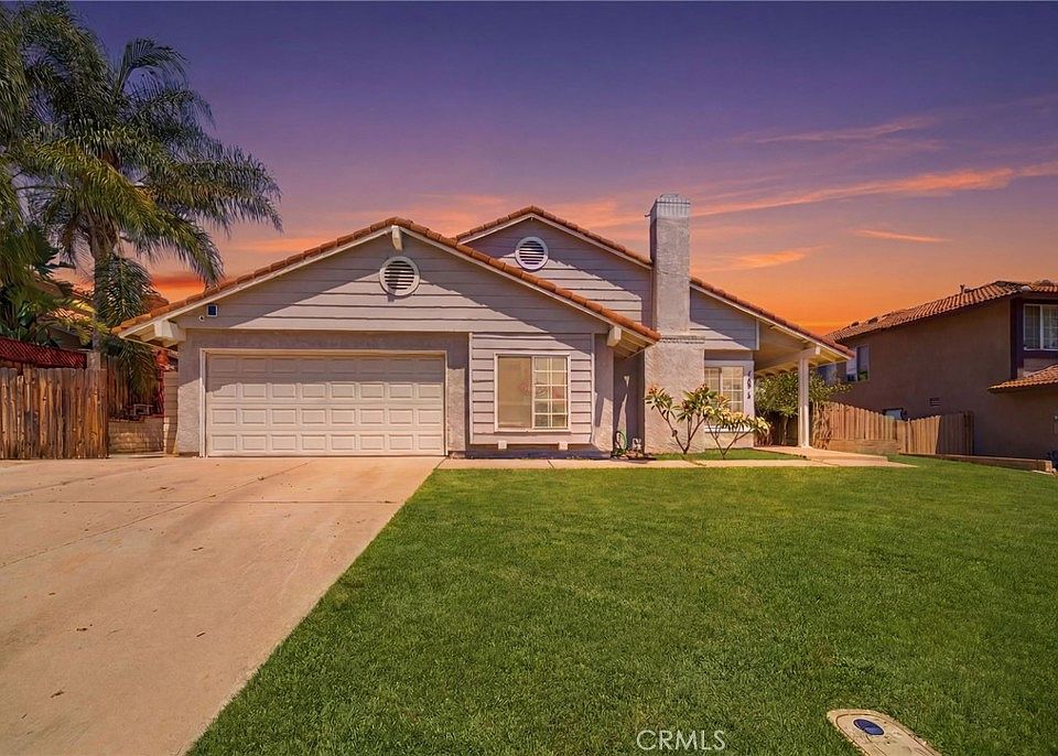 1st image of 12576 Hackberry Ln