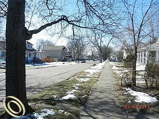 4th image of 435 E Hayes Ave