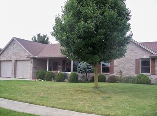 1209 Kent Ct, Saint Marys, OH 45885