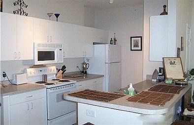 5th image of 33 N Bassett St #201