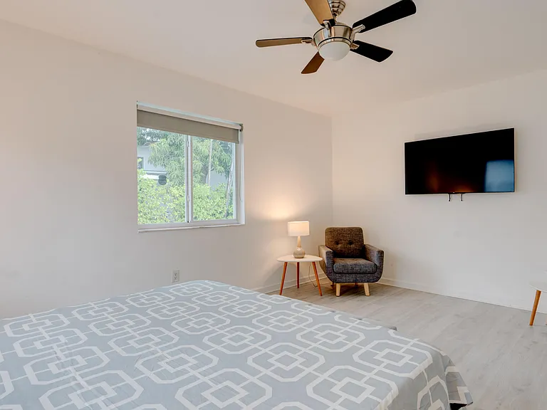7528 Buccaneer Ave — Photo 18