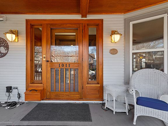 2nd image of 1011 Maple Ave