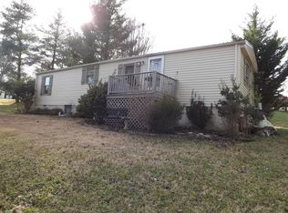 106 Rayburn St, Manchester, TN 37355