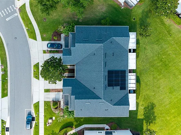 15048 Bellinkoff Ln — Photo 32