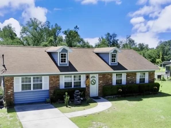 8443 W Sandalwood Dr, Tallahassee, FL 32305