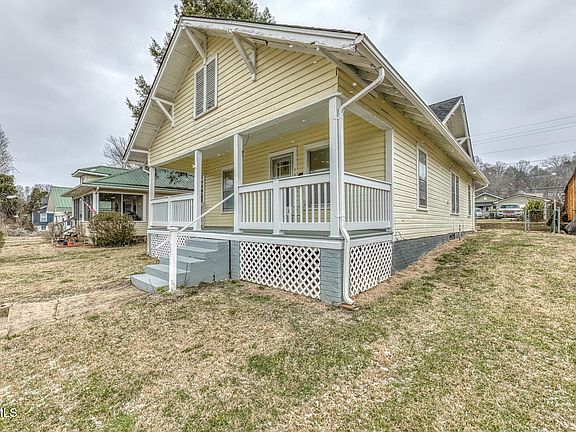 4th image of 708 N Main Ave