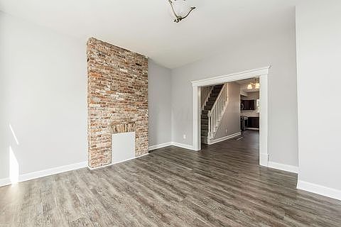 3rd image of 366-368 Morrill Ave